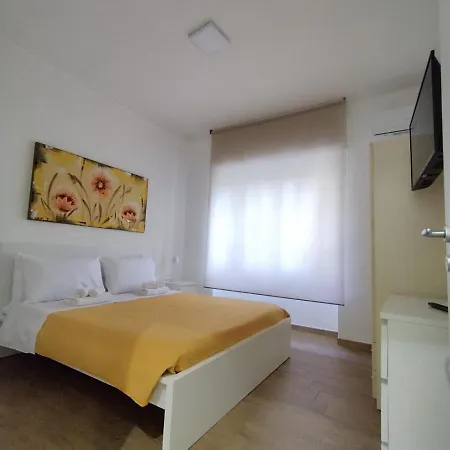 Lela's Apartment